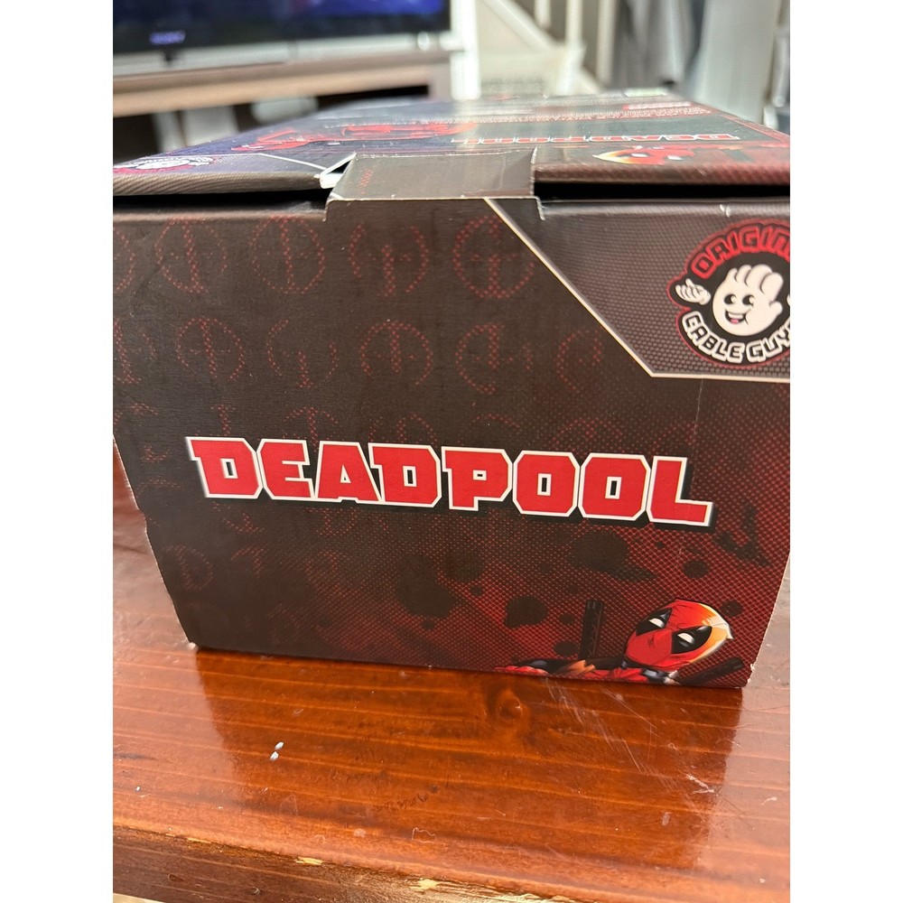 Exquisite Gaming Cable Guys Deadpool Phone and Controller Holder Marvel Red New