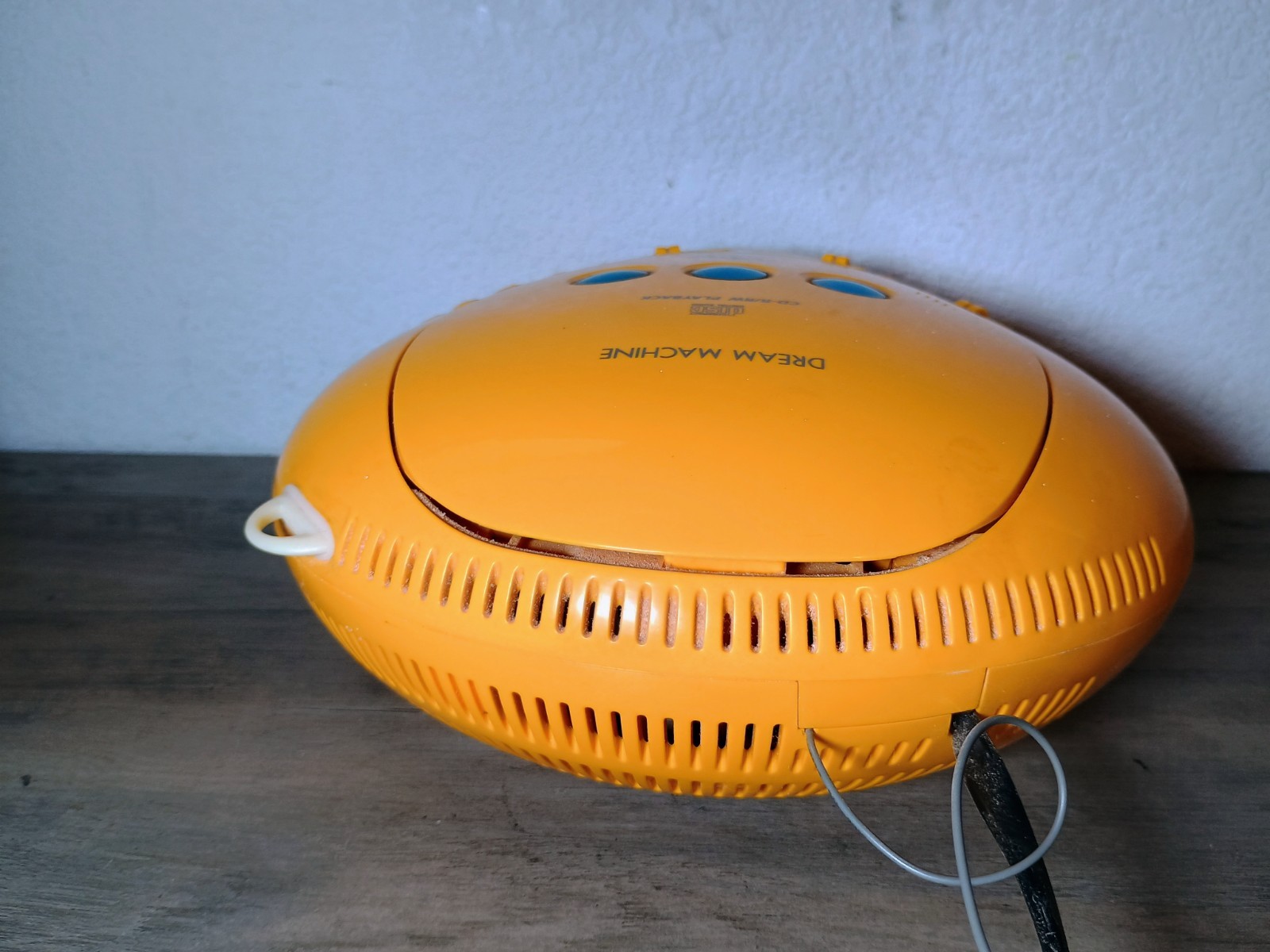 Sony "PSYC" Dream Machine Boombox! (ICF-CD831) - Intermittent CD Play-SHIPS FREE