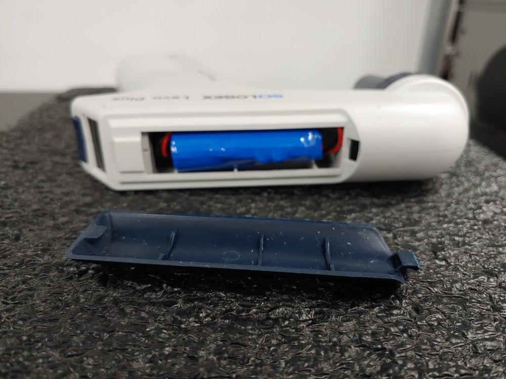 SCILOGEX LEVO PLUS Automatic Motorized Pipette