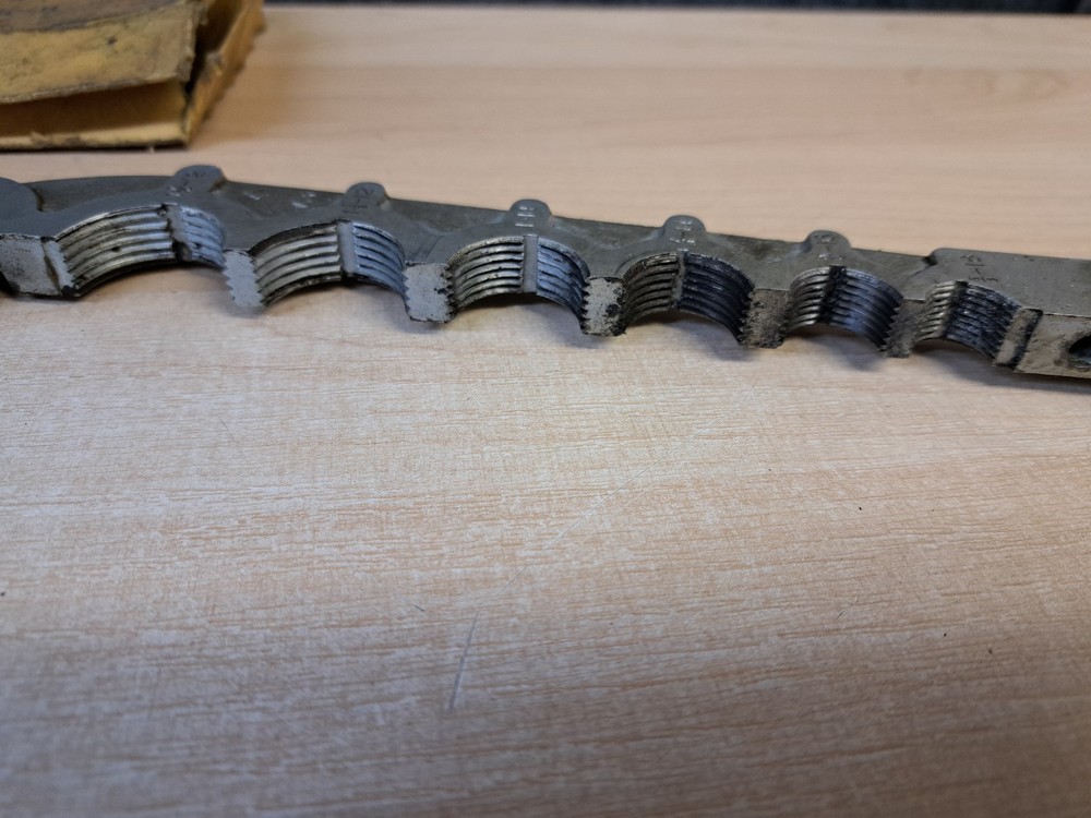 Cal Van Axle Rethreading Die No. 224