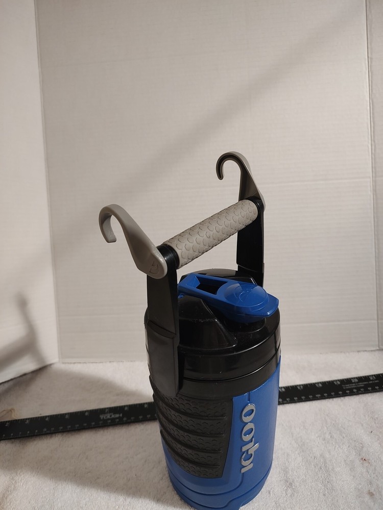 Igloo 1/2-Gallon Laguna Pro Beverage Cooler - Blue