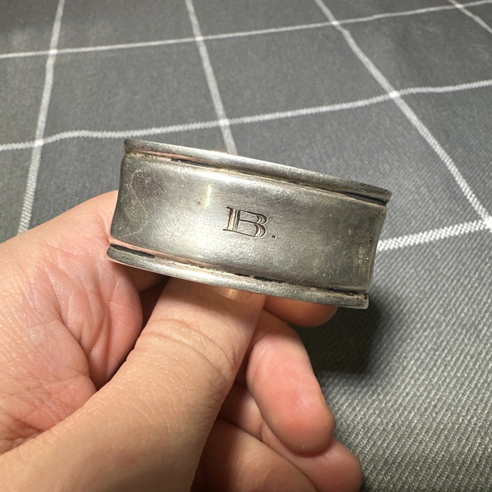 Antique Heavy 830 Silver Heavy Napkin Ring