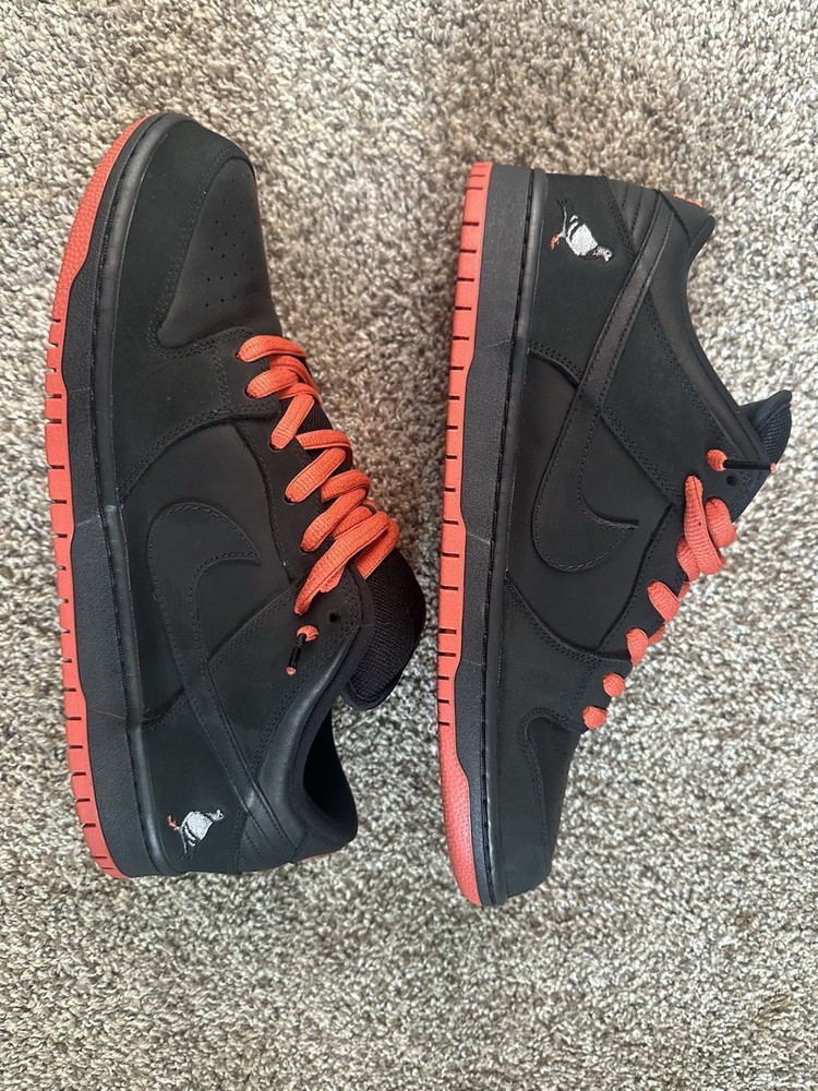 Nike SB Dunk Low Pigeon