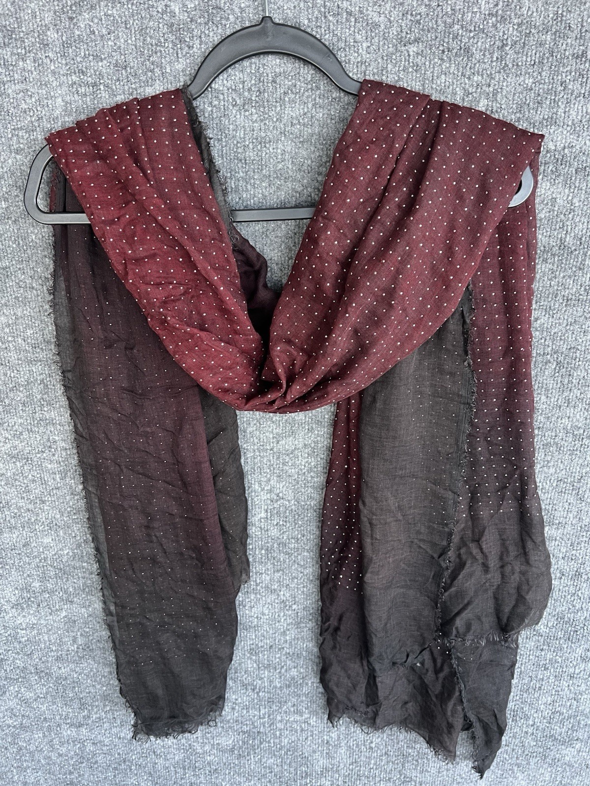 Avant Toi embellished with small silver dots Scarf Ombre Red Black Large 72X57”