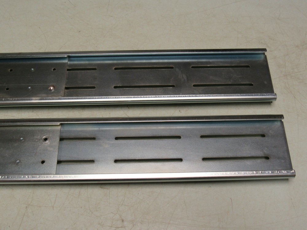 Sever Adjustable Rails Computer Server Rails Adjust to17 7/8 To 31 1/2 FREE SHIP