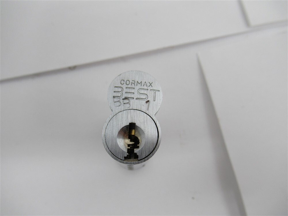 KSP 207-1M6 - 26D , Interchangeable Core 6 Or 7 Pin 1M6 Keyway