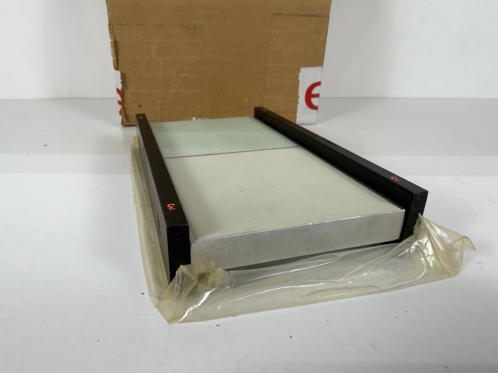 Optical Engineering Laser IR Profiler Tray