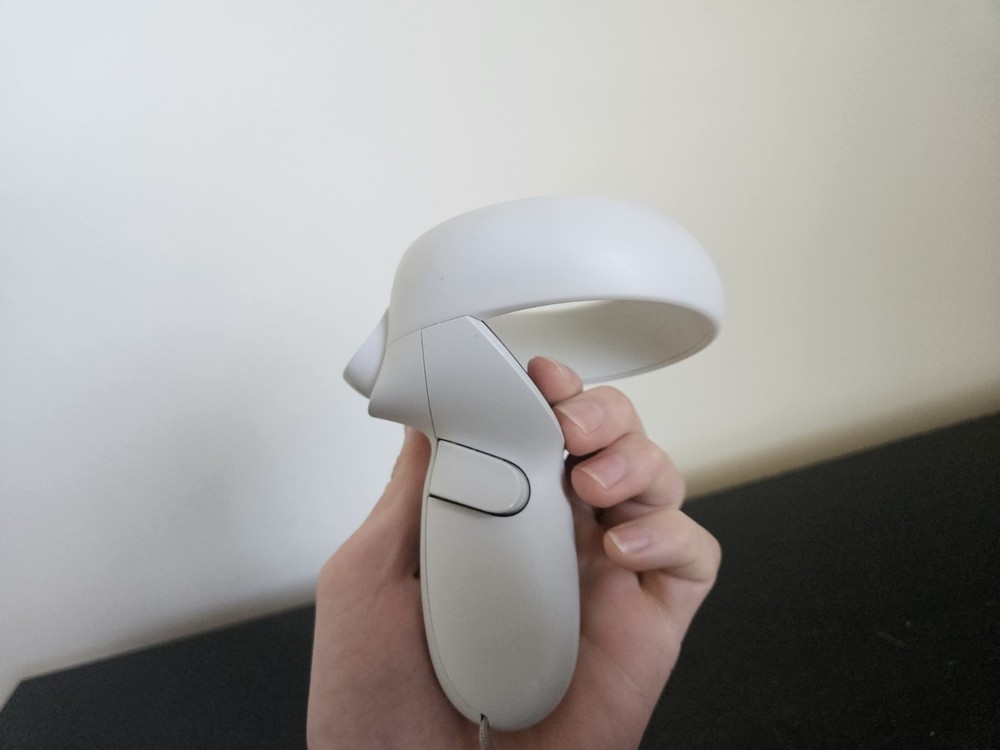 Meta Oculus Quest 2 VR RIGHT Hand Controller Only -Free Shipping
