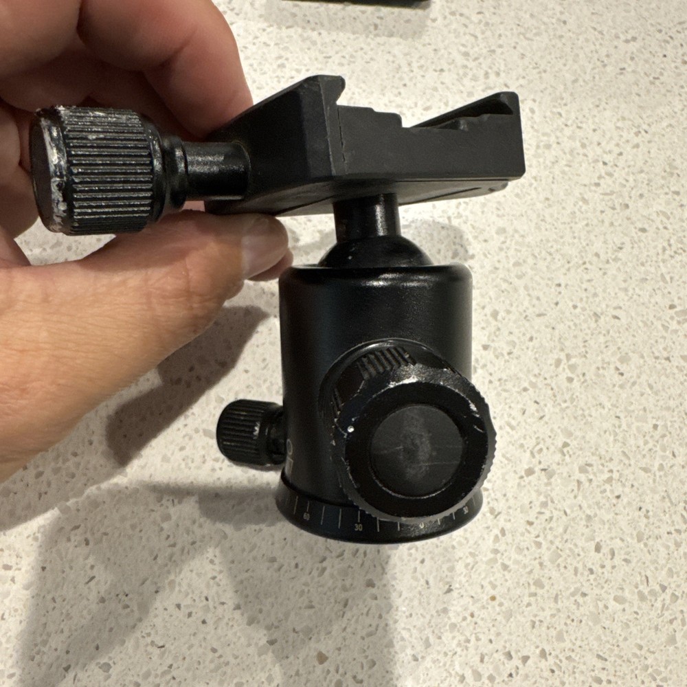 Tripod Ball Head With Plates