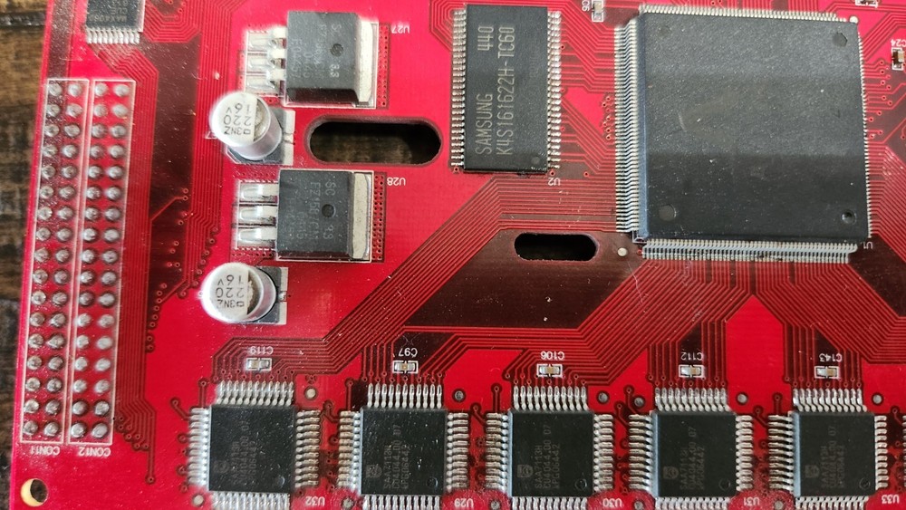PLX Technology PCI DvR Card 16ch NTSC / PAL ALOGICS