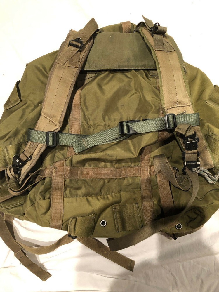 Improved ALICE Pack Sternum Strap - For Medium or Large Ruck Shoulder Straps