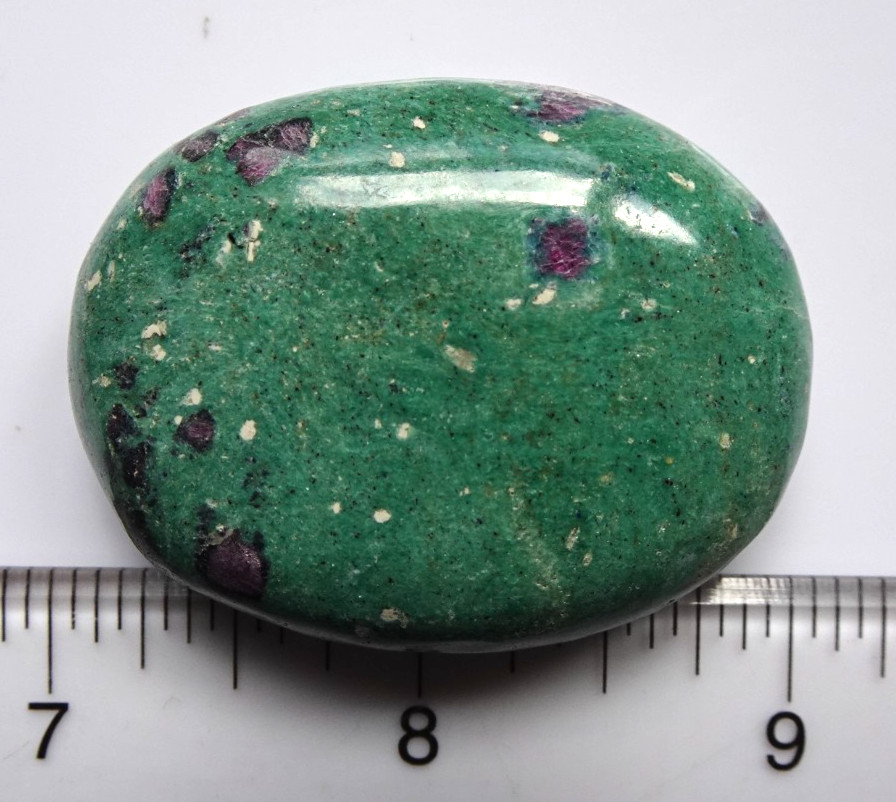 Ruby Fuchsite Palmstone - India sc1013