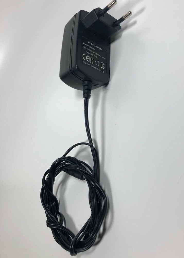 AC/DC Adapter 100-240V 5.0V Model BY120501500
