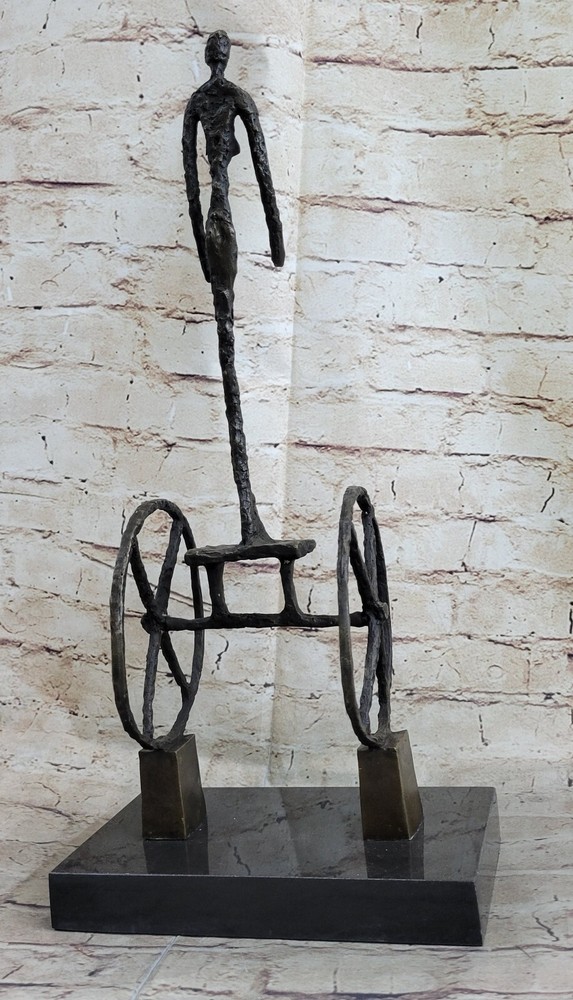 EXCEPTIONNELLE STATUE 100% BRONZE GLADIATOR ROMAIN EN CHARIOT LOST WAX METHOD