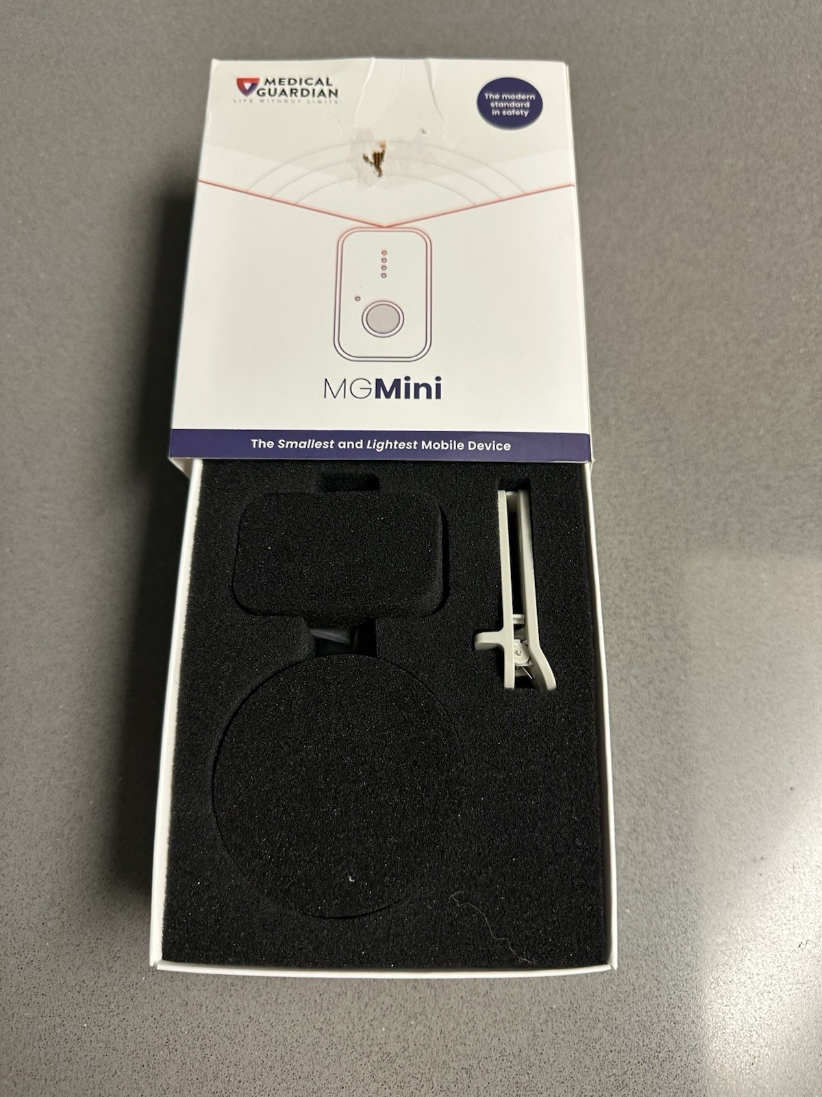 Medical Guardian MG Mini Mobile Alert Device w/ Charger Dock Box