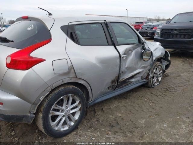 JUKE 2011 Glove Box 5021228