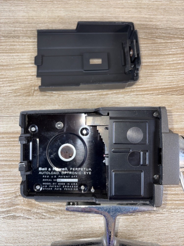 Bell & Howell 311 Super 8 Camera 1966 Tested And Working