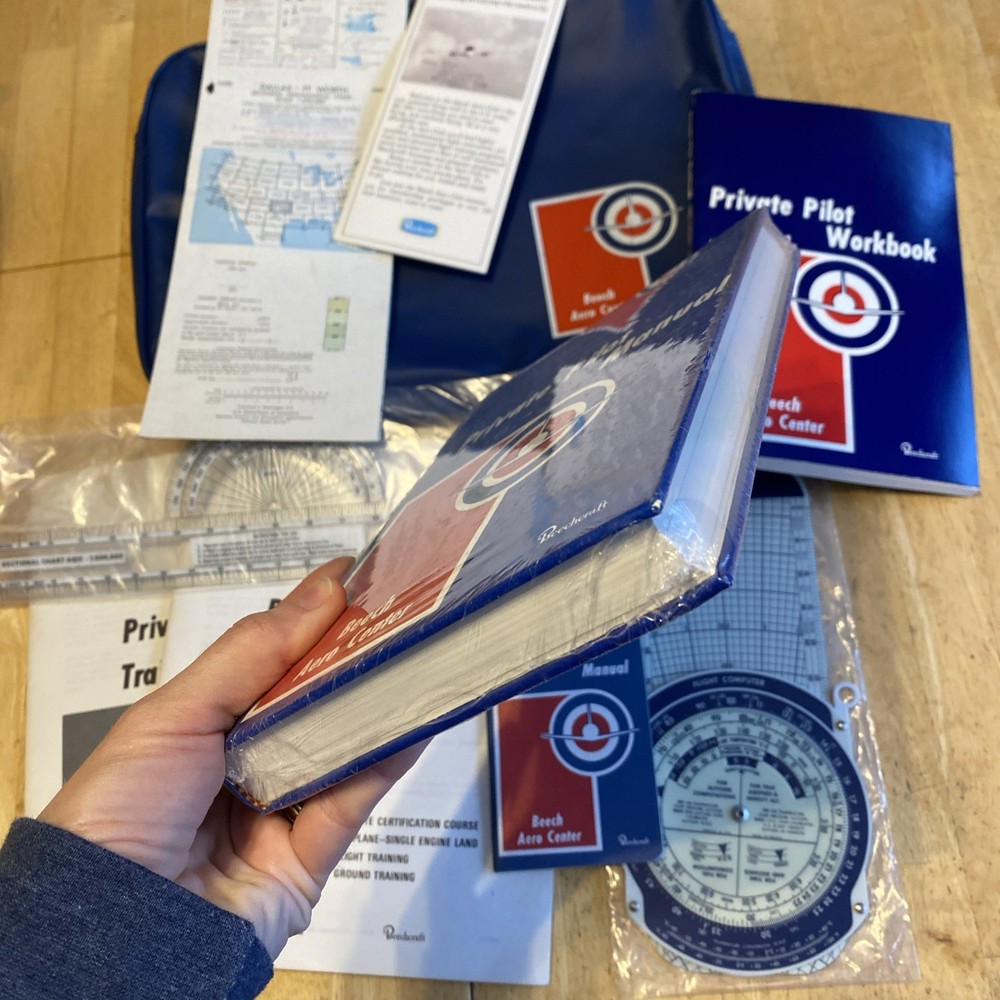 Beechcraft Beech Aero Center Private pilot Training kit, Manual, Workbook & Bag