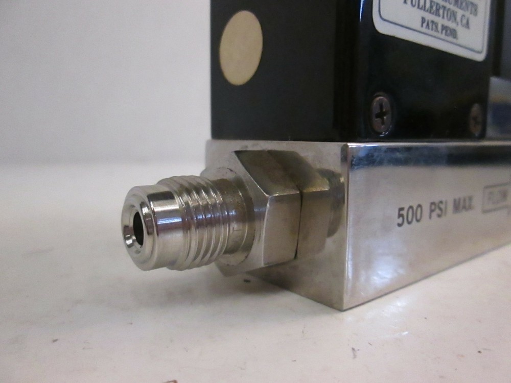 Unit UFC-1000 Mass Flow Controller MFC, Ar, 2 SLM