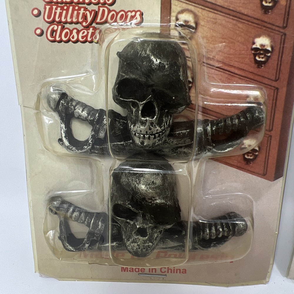 Hot Topic Vintage Skull Pirate Drawer Knobs Pulls 1 Complete 2 Incomplete