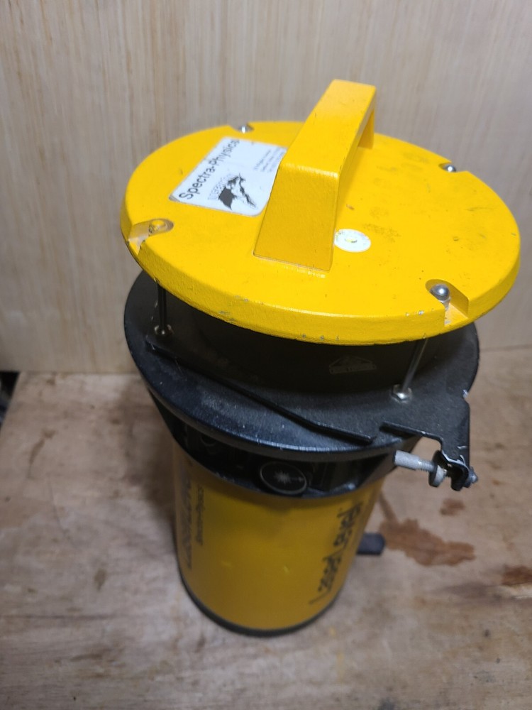 Spectra-Physics Model 942 Laser Level SL Rotary Laser Level