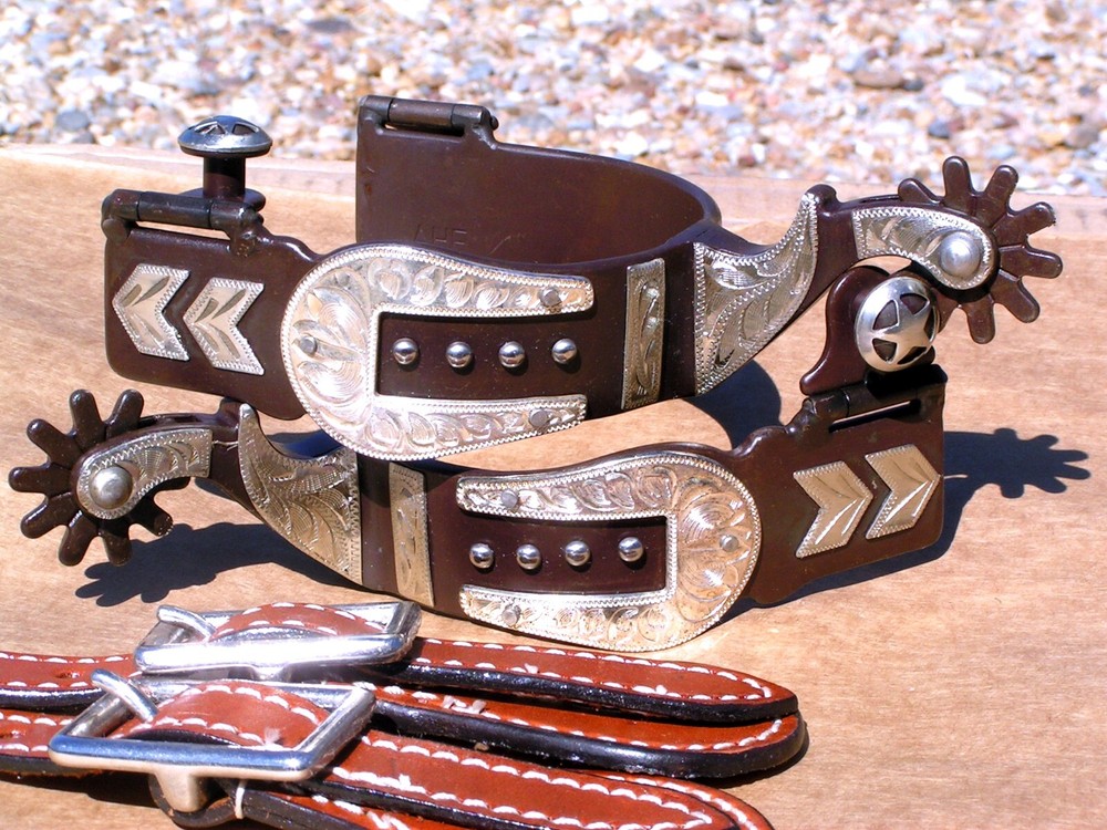 Men's show spurs WITH leather straps