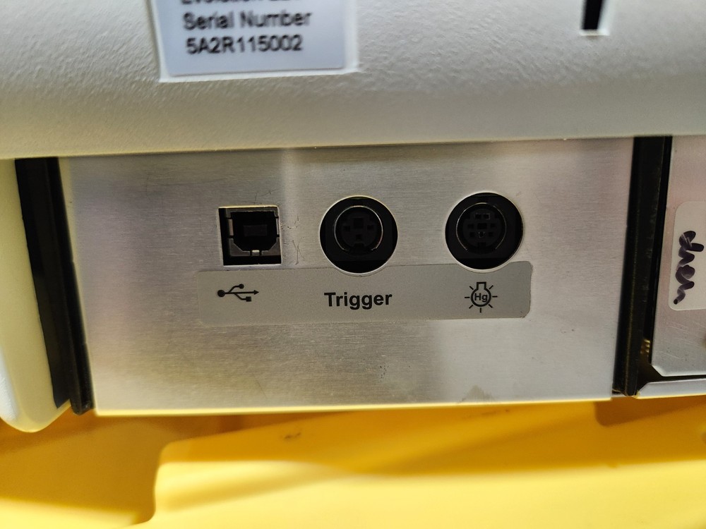 Thermo Scientific Evolution 220 UV Visible Spectrometer