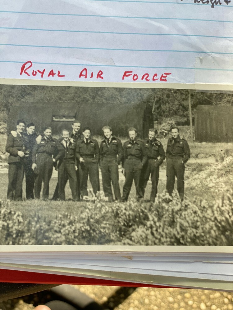 RAF VINTAGE I D TAG WW2 GB OFFICER L WHARTON CE RAF BAKELITE