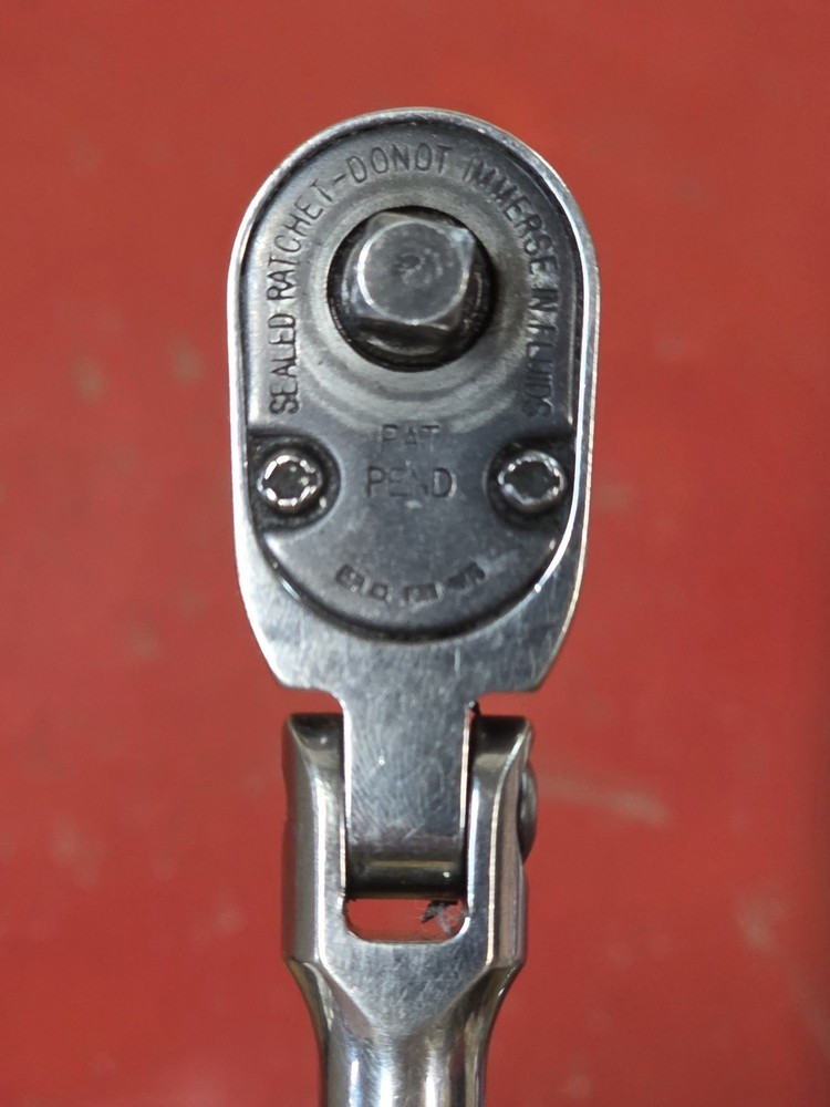 Snap-on 1/4" Dr Flex Head Red Soft Handle Ratchet THLF72