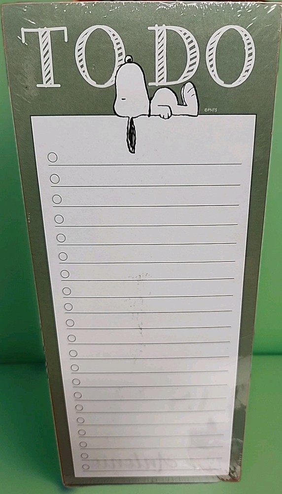 Peanuts Snoopy Sleeping magnetic To Do list notepad100 sheets W/Free Pen