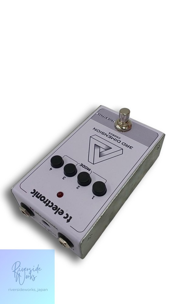 TC ELECTRONIC 3RD DIMENSION Chorus Pedal