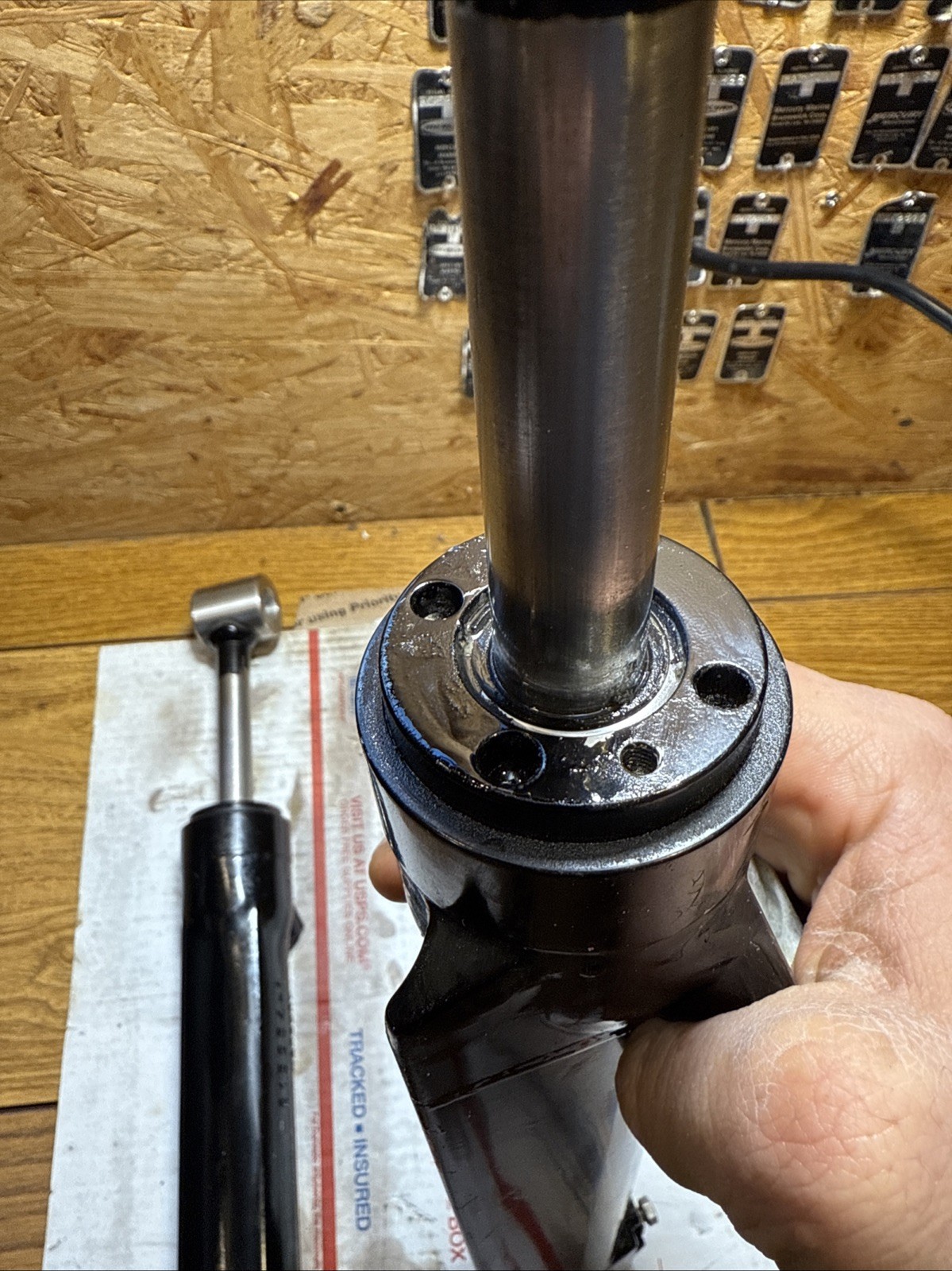 Mercruiser trim cylinders 815935-1/815954-1