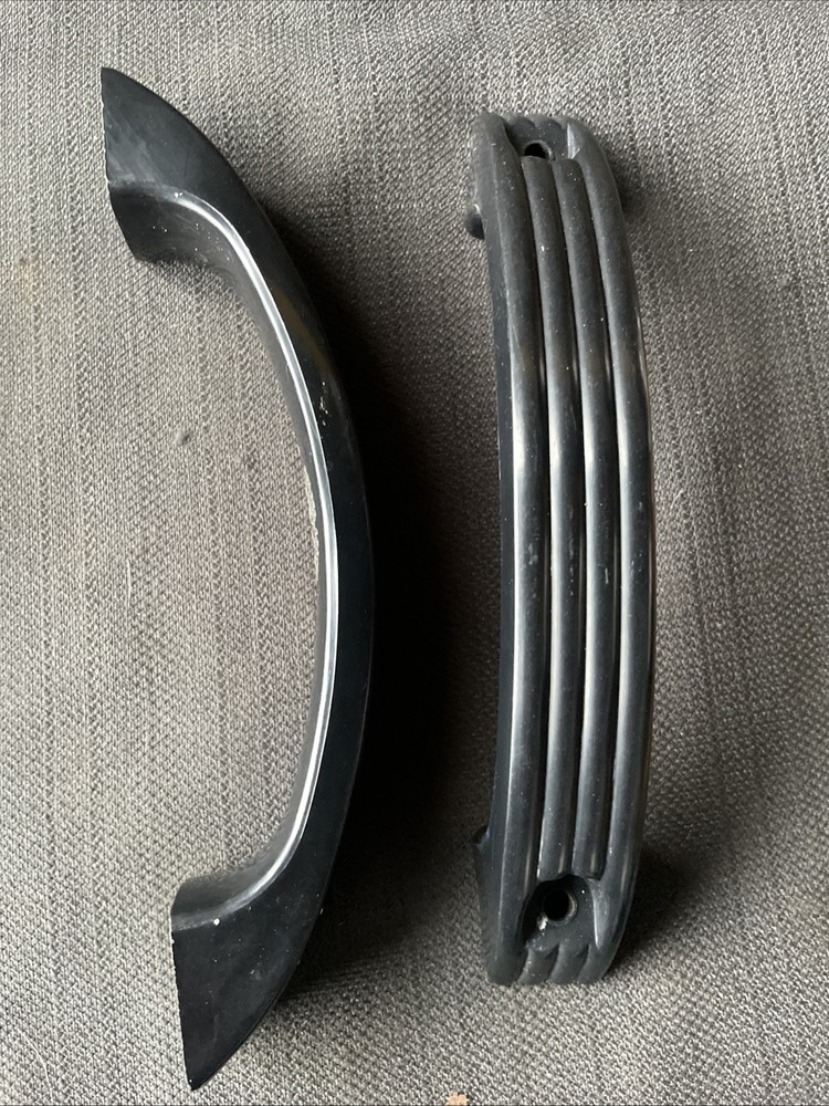 Black Bakelite HEMO Ribbed Curved Pull Push Grab Door Handle