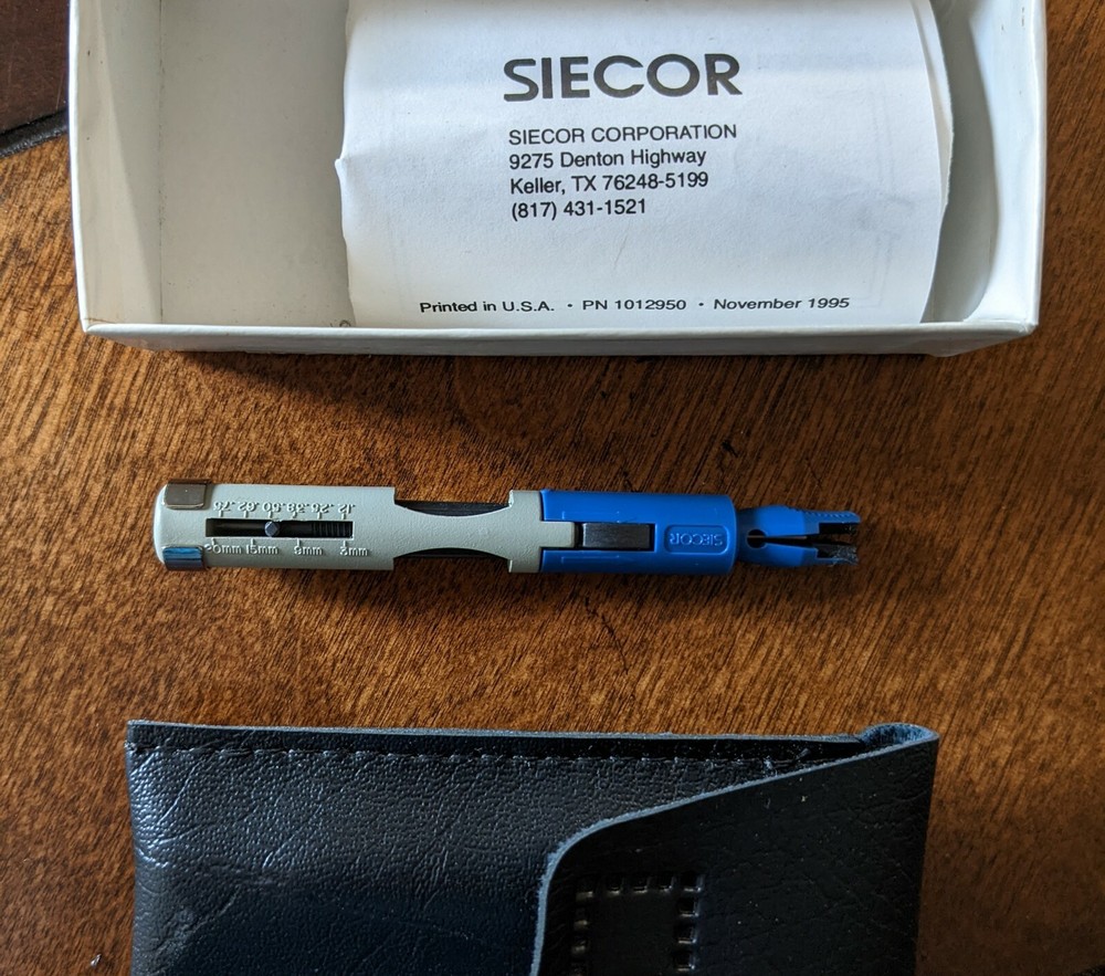 Siecor 4054530 Pocket Cleaver