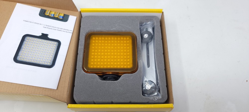 Promaster LED 120 Code 7200 Camera Camcorder Light