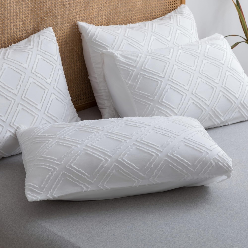 2 Pack Bright White Pillowcases Standard Size Soft Microfiber Geometric Tufte...