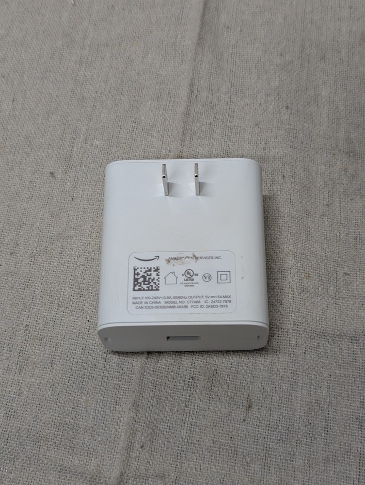 Amazon Echo Flex Plug-in Smart Speaker C77A68 White