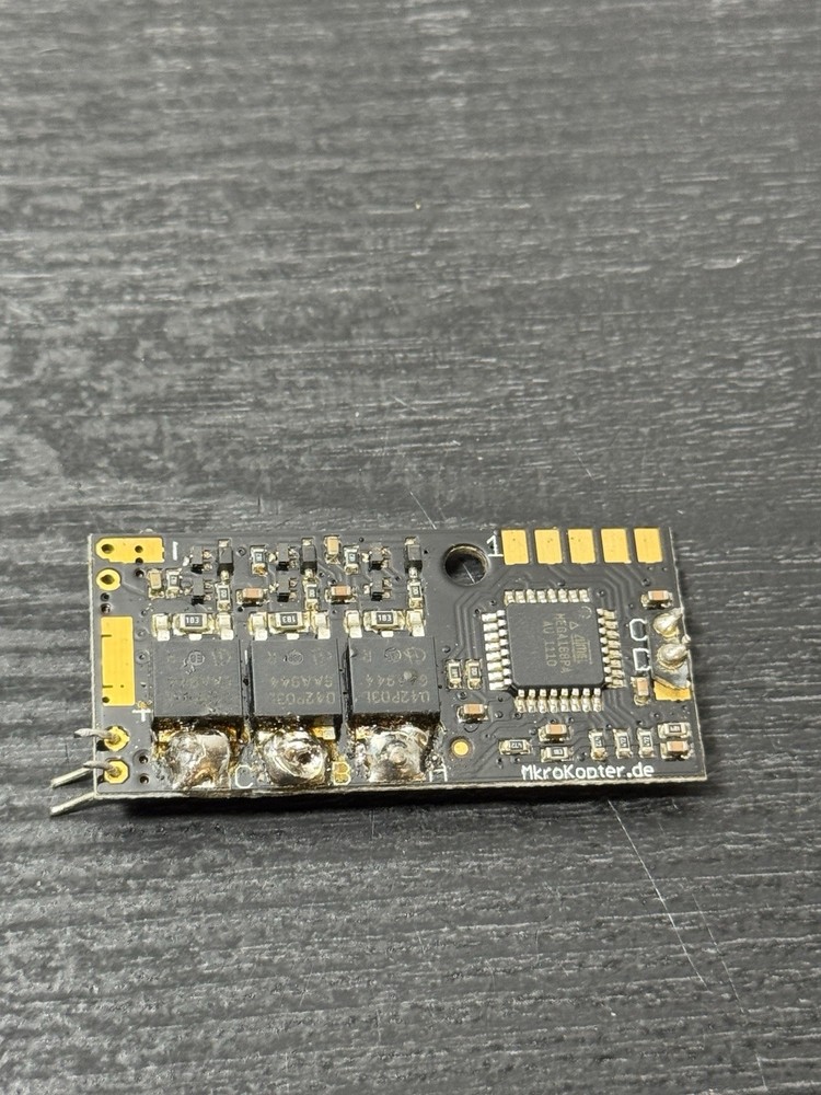 2 - BL-Ctrl V2.0 Mikrocopter Brushless Speed controllers ( Quantity 2)