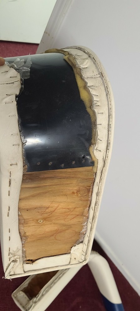 Glastron Seats SE 175 1997 bow seats