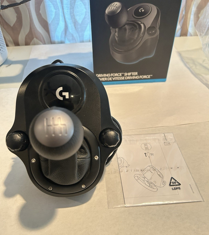 Logitech Gear Shifter for G29-G923 Six-Speed Push-Down Reverse