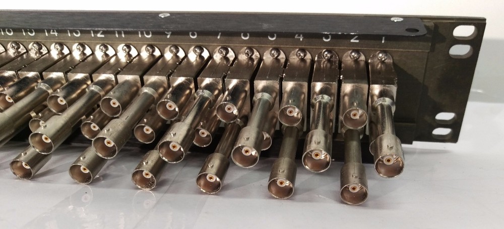 19" Kings 7475-10 Dual Jack Patch Panel 2 x 32