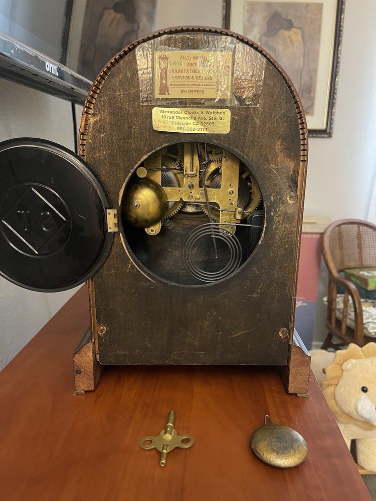 Antique Seth Thomas Mantle Clock