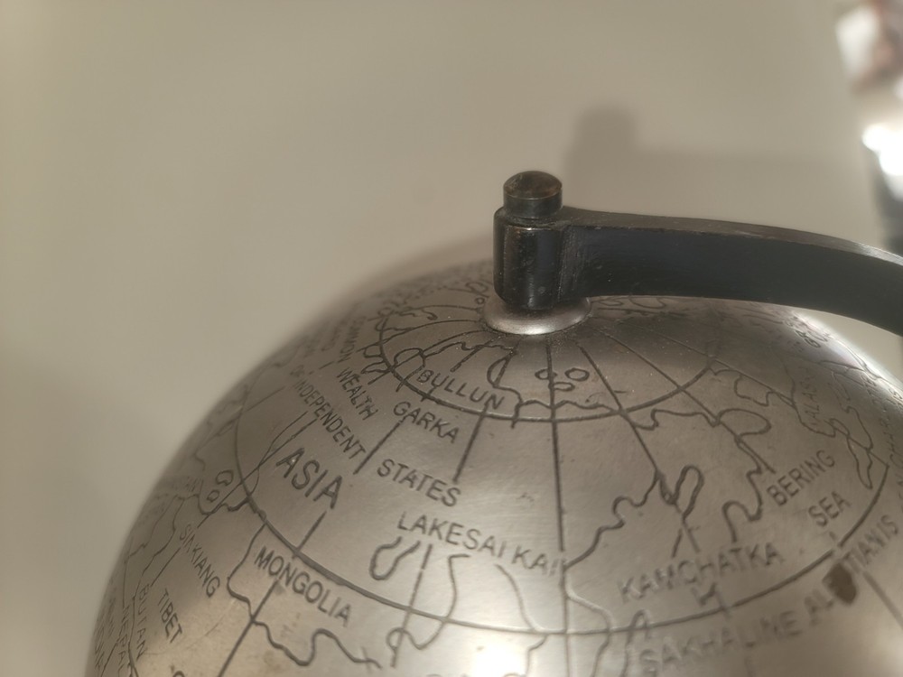 Silver Metal World Globe 20in Tall
