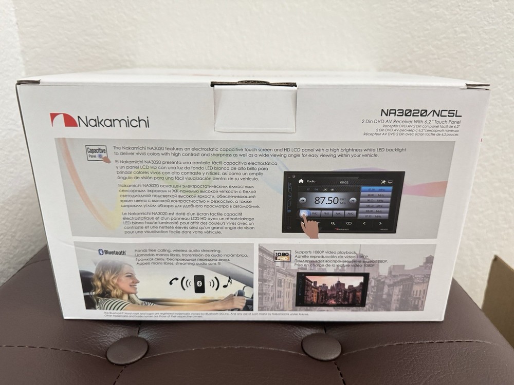 (Bundle) Nakamichi 2-DIN 6.2” Display & Backup Camera (NA3020/NC5L)