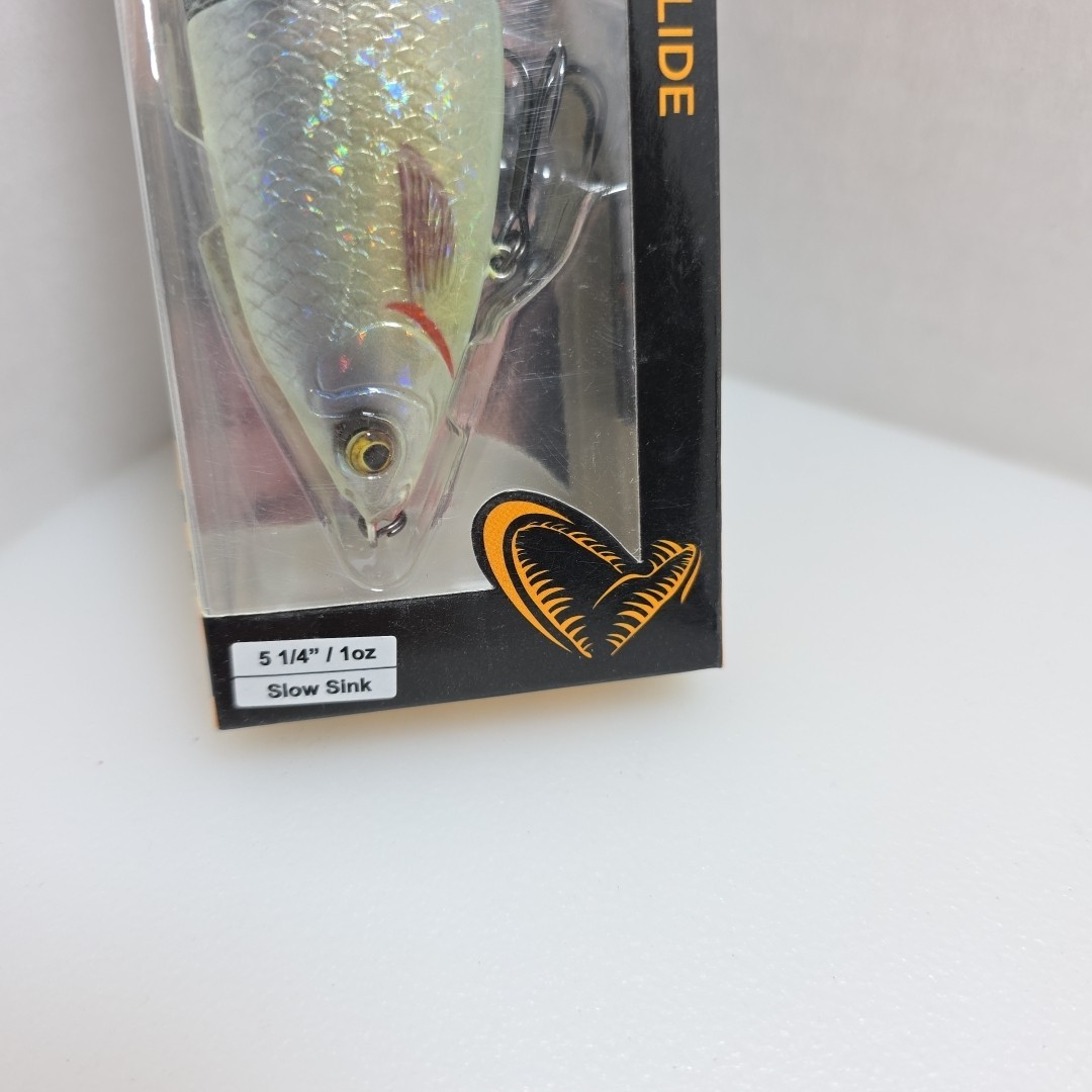 SAVAGE GEAR 3D SHINE GLIDE 5.25”. 1oz. SLOW SINKING Bone Swim bait Lure