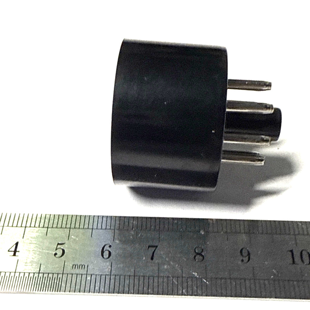1 pcs bakelite 8 pin - octal tube base power plug BLACK