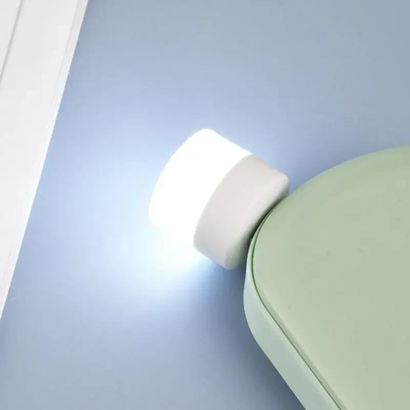 Mini USB LED Night Light Blue Cute Portable Atmosphere Setting Plug-in 1 pc