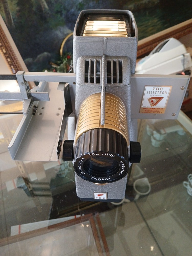 TDC SELECTRON SEMIMATIC MODEL 150 PROJECTOR