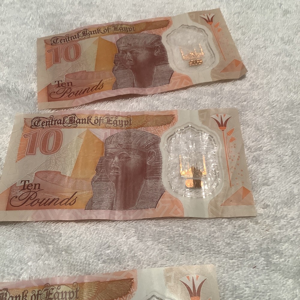 Egypt Three 10 Pounds Polymer Notes And One 5 Pound Note