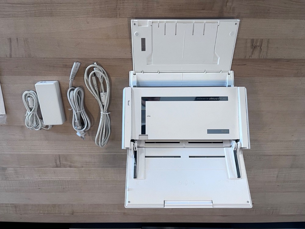 Fujitsu Scansnap S1500M Document Scanner in excellent condition